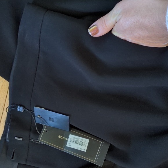 BCBG MaxAzria Whitnie Pants In Black Size 10 - Picture 5 of 9